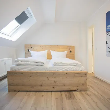 - Wintertraum Neuastenberg * وينتربرغ